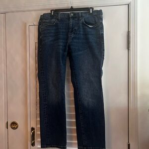 Men’s Amazon Essentials Medium Blue Straight Jeans Slim Fit